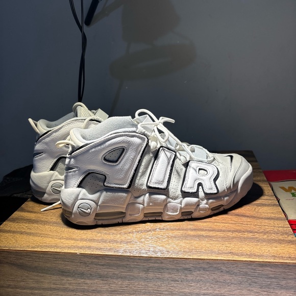 Nike Air More Uptempo 96 Photon Dust Grey-Metallic Silver, Size 11.5 FB3021-001 - Picture 1 of 8
